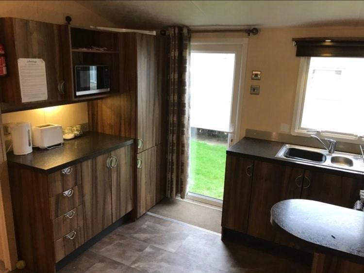 Hotel The Winchester Luxury Pet Friendly Caravan On Broadland Sands Holiday Park Between Lowestoft And Great Yarmouth Corton  Exterior foto